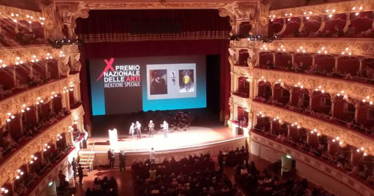 Petruzzelli, il premio delle Accademie. Sgarbi: �L'arte non pu� morire�